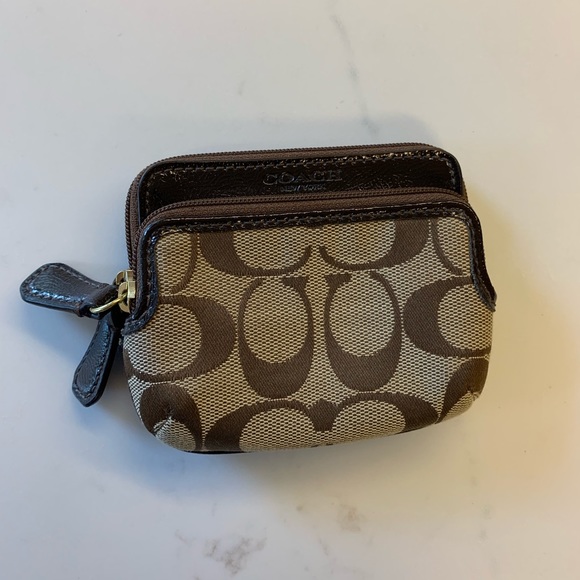 Coach Handbags - Coach Wallet